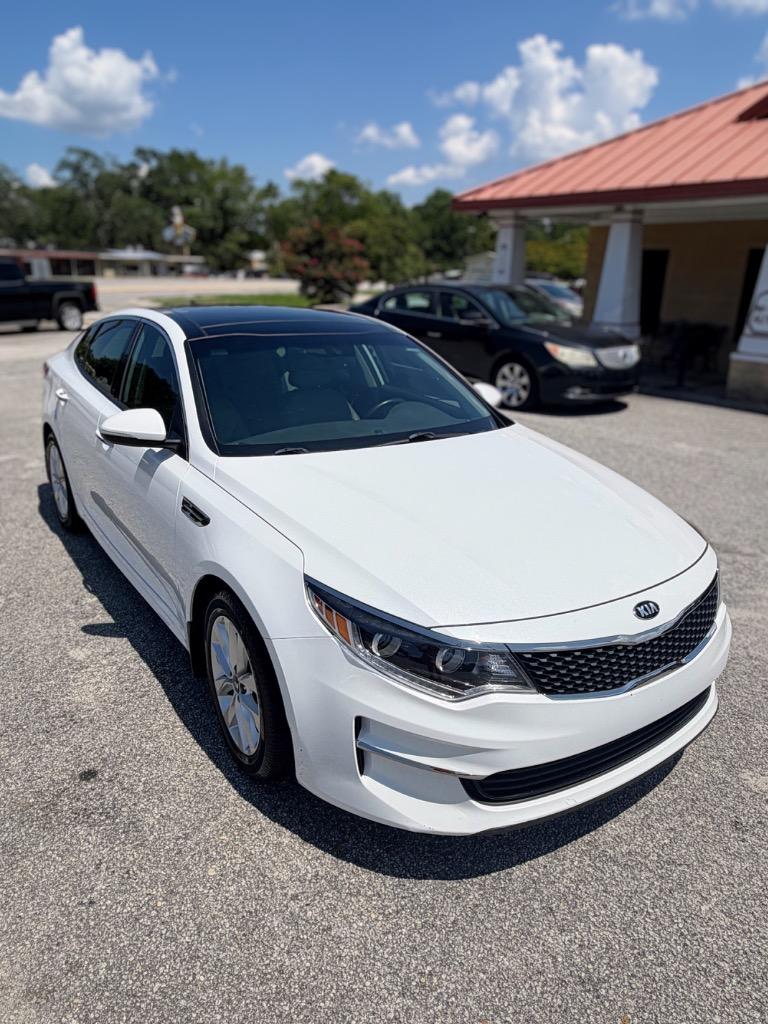 2016 Kia Optima - $20,825