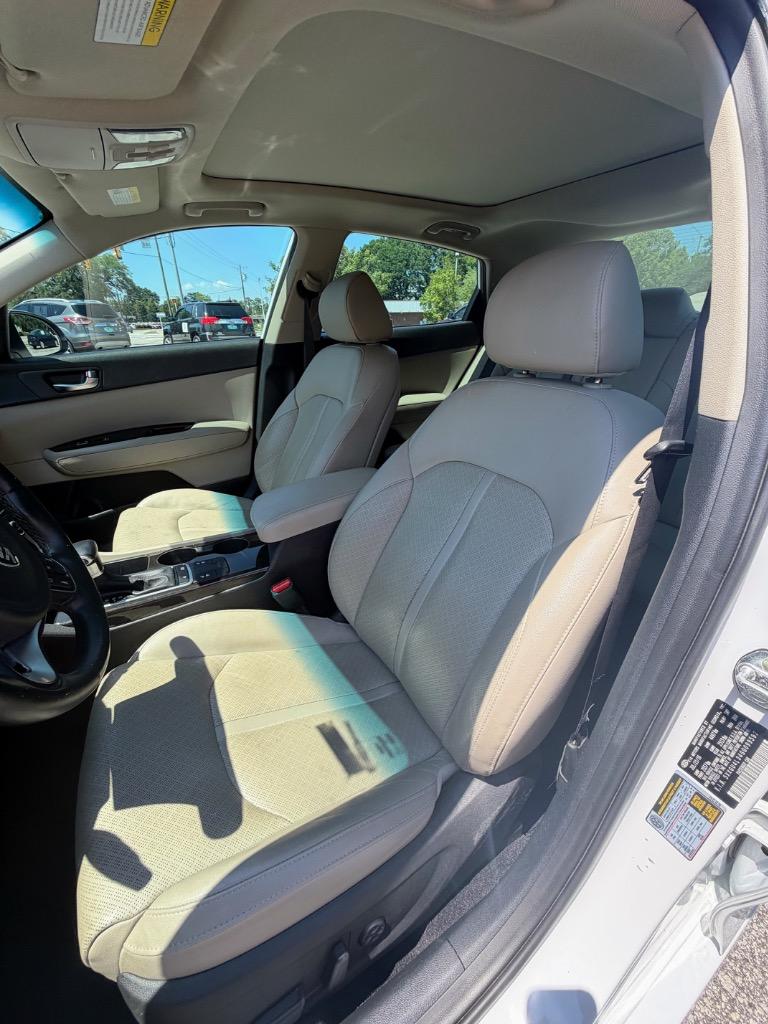 2016 Kia Optima - $20,825