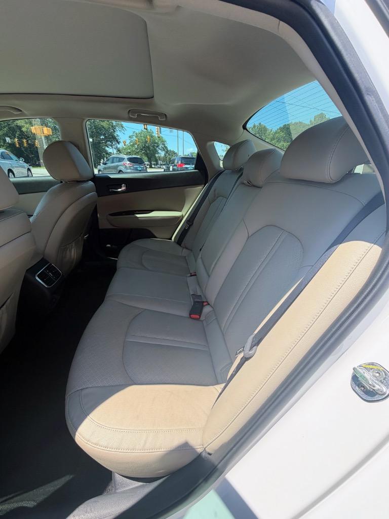 2016 Kia Optima - $20,825