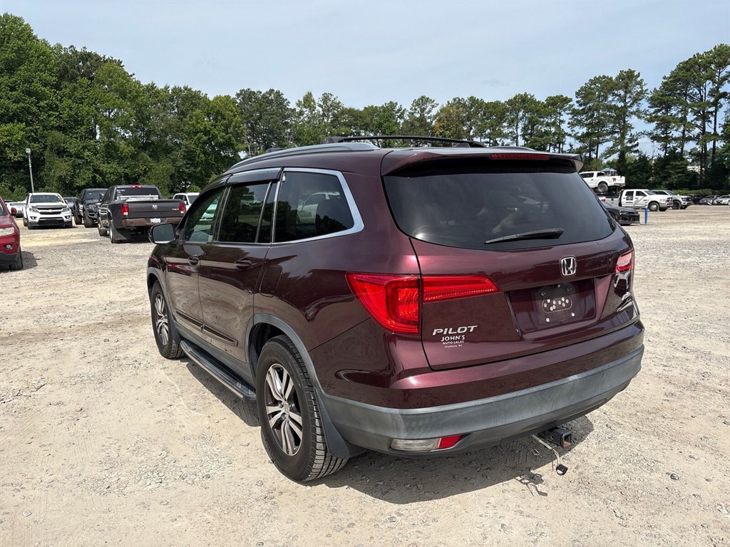 2016 Honda Pilot - $17,975