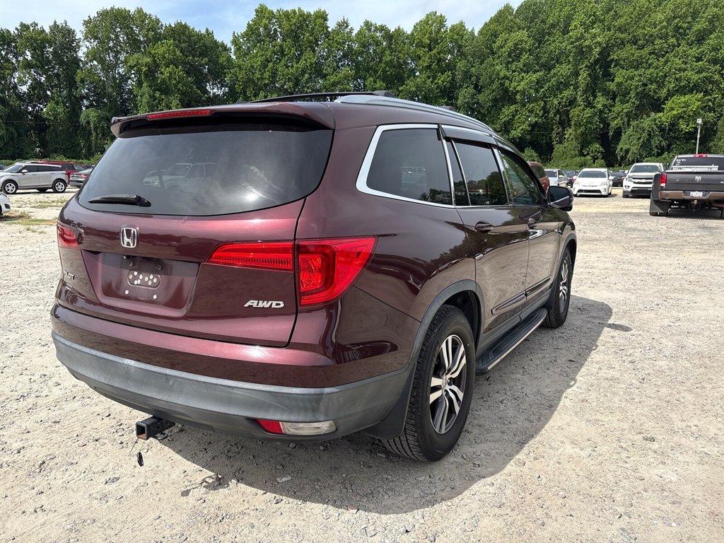 2016 Honda Pilot - $17,975