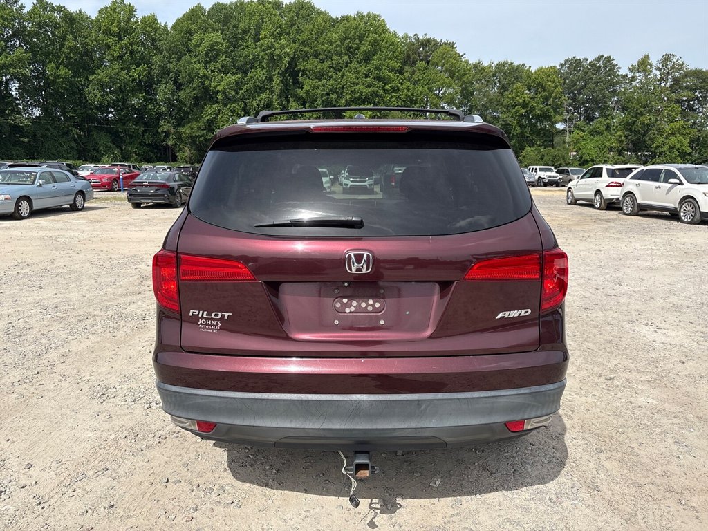 2016 Honda Pilot - $17,975