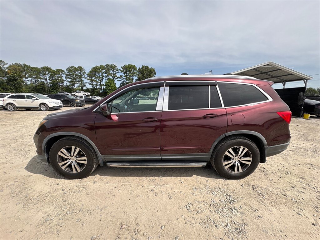 2016 Honda Pilot - $17,975
