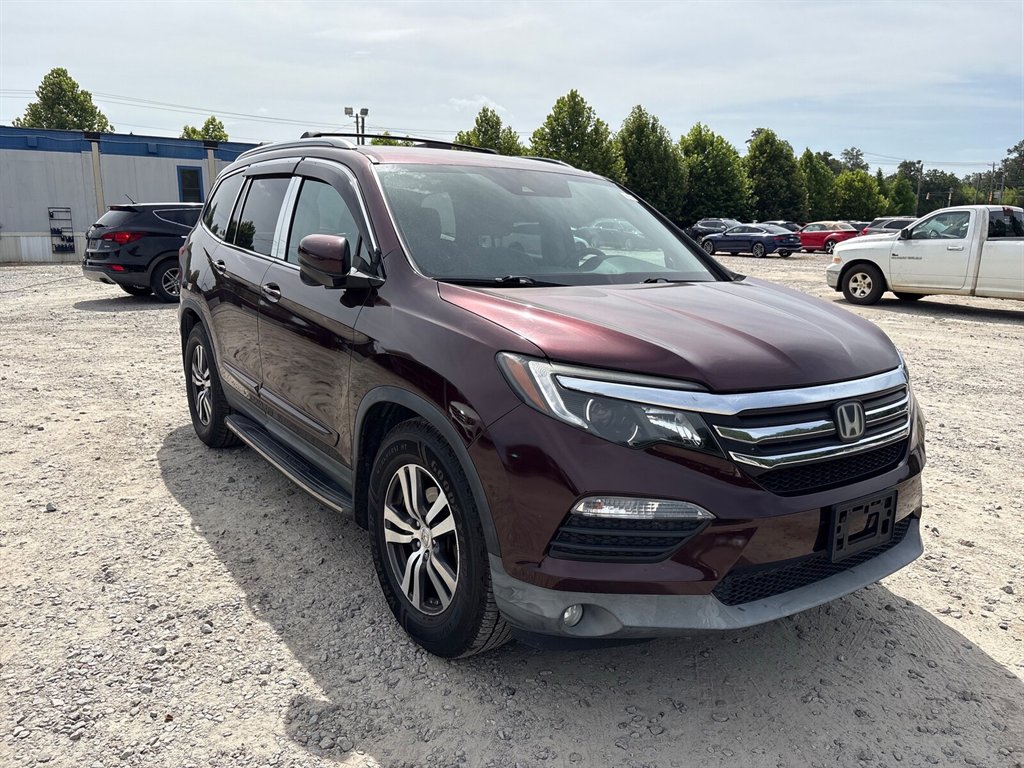 2016 Honda Pilot - $17,975