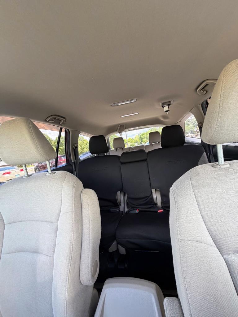 2016 Honda Pilot - $17,975
