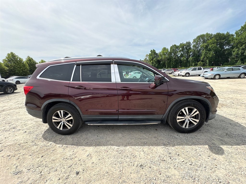 2016 Honda Pilot - $17,975