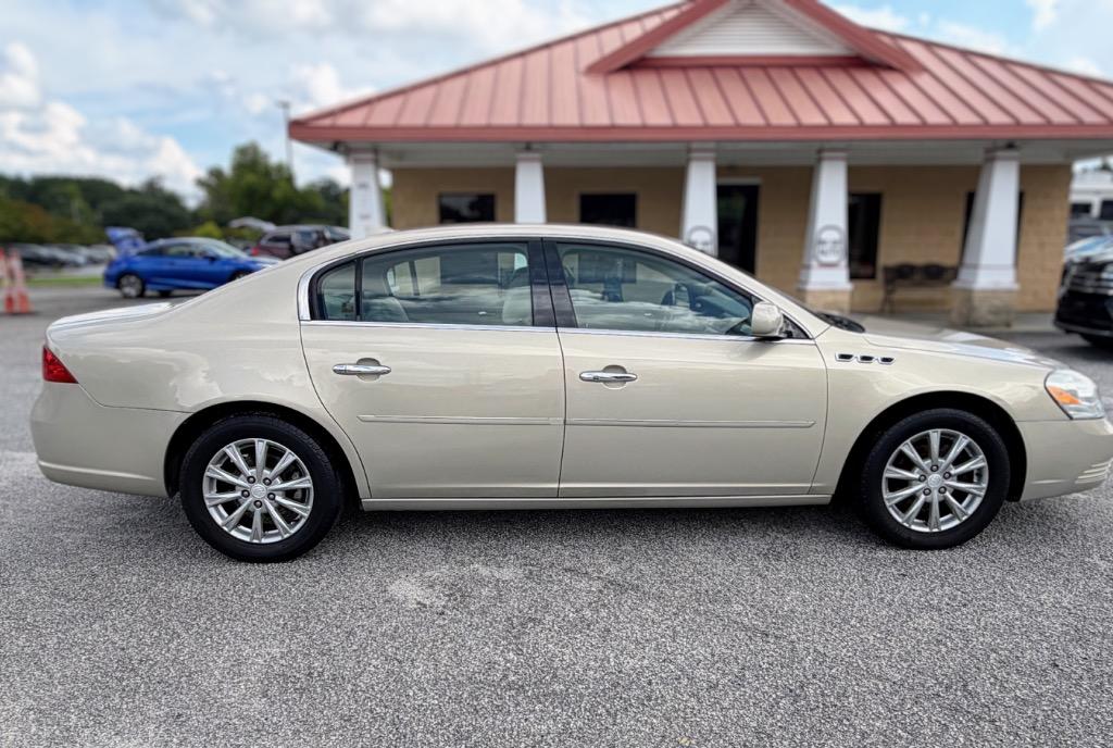 2009 Buick Lucerne - $4,580