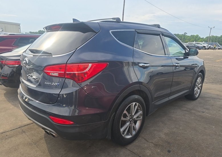 2016 Hyundai Santa Fe Sport - $14,175