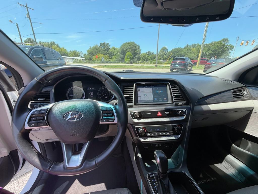 2019 Hyundai Sonata - $23,045