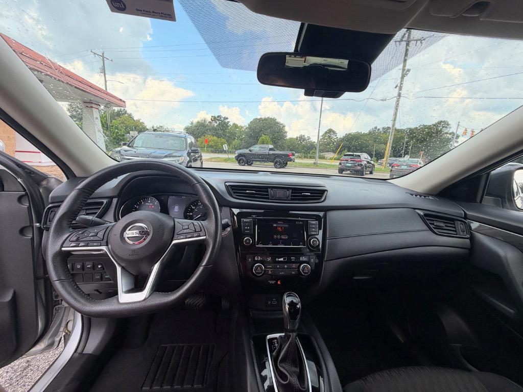 2019 Nissan Rogue - $23,615