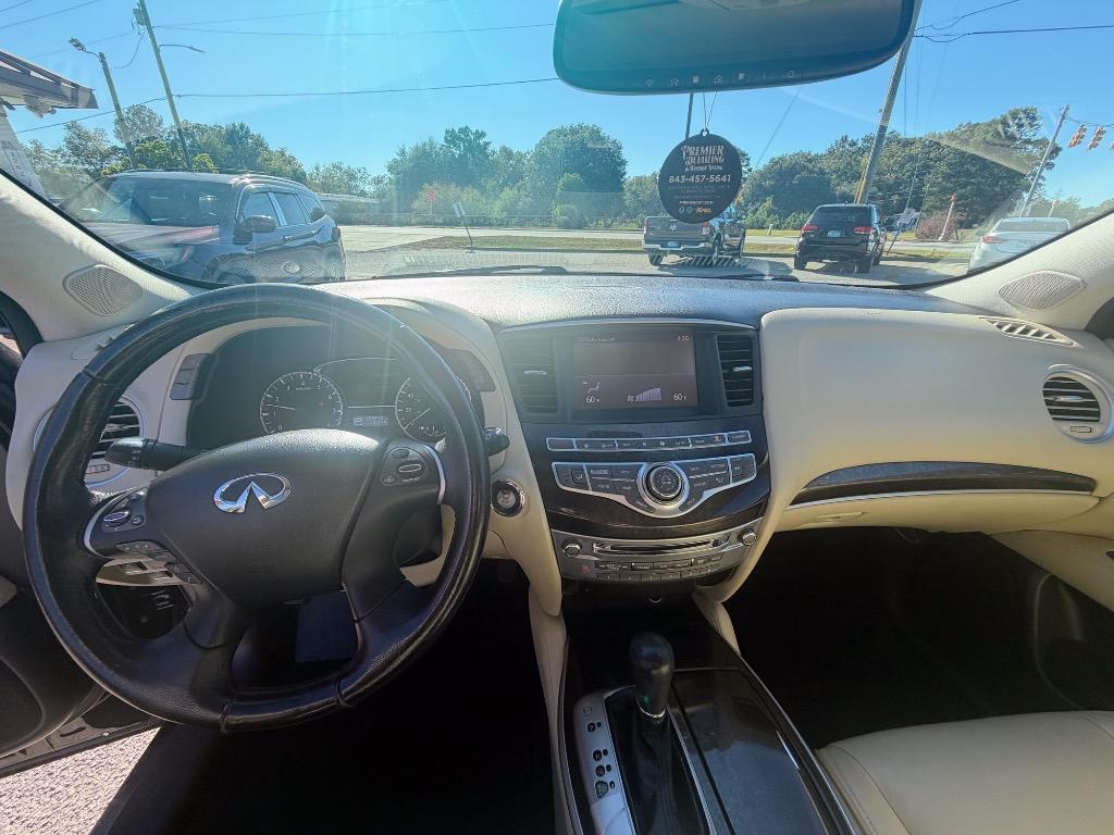 2015 INFINITI QX60 - $11,425