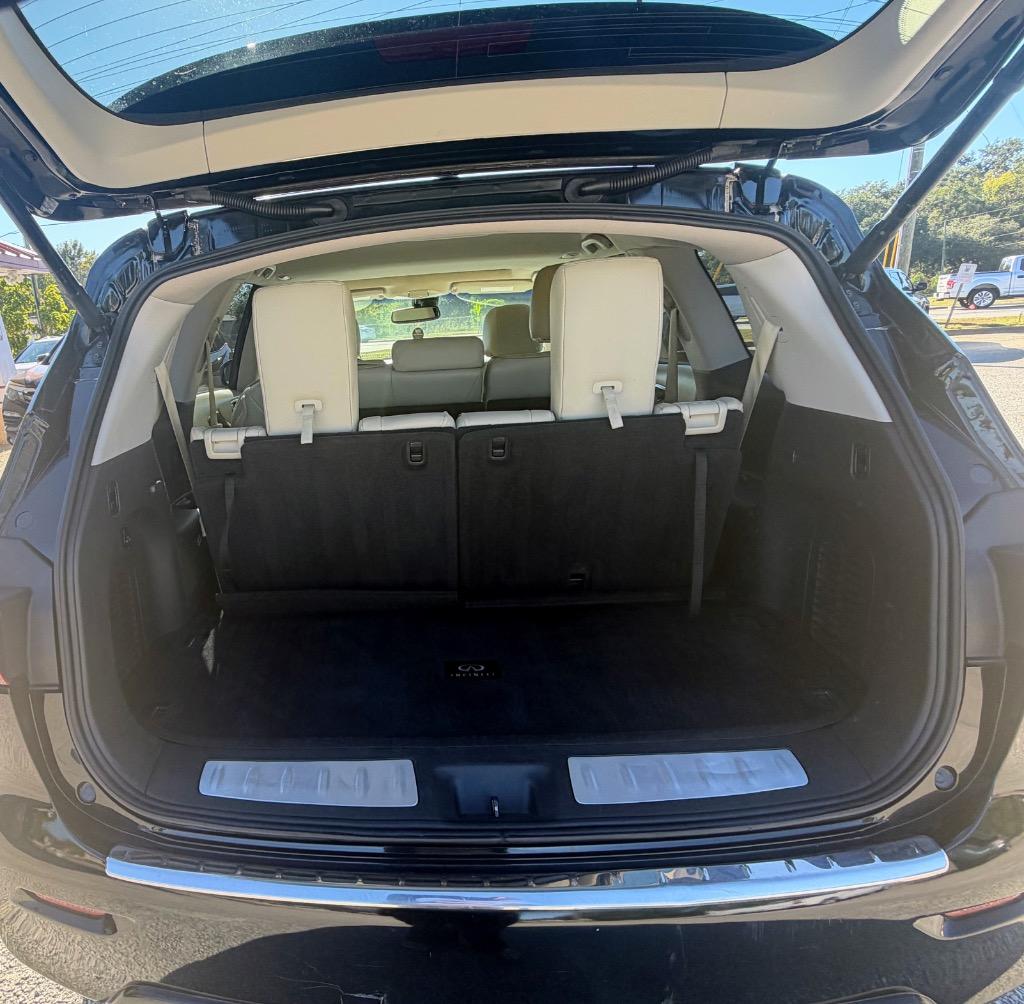 2015 INFINITI QX60 - $11,425