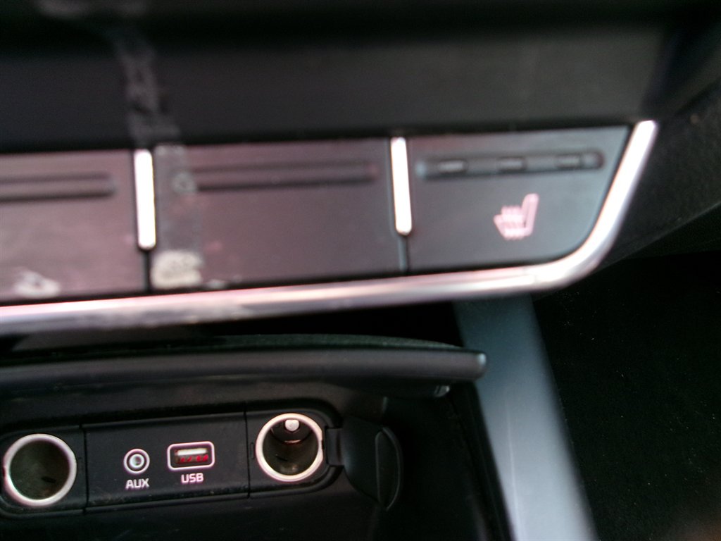 2016 Kia Sorento LX photo
