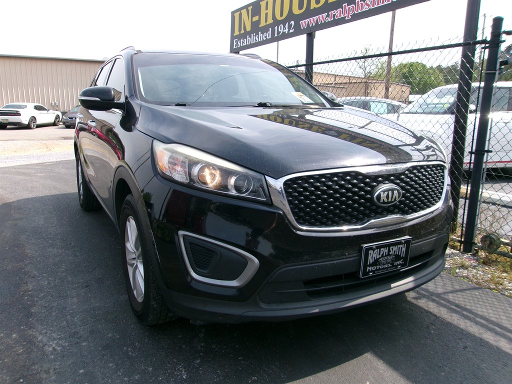 2016 Kia Sorento LX photo
