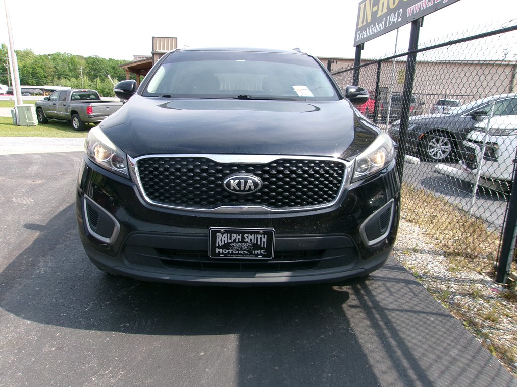 2016 Kia Sorento LX photo