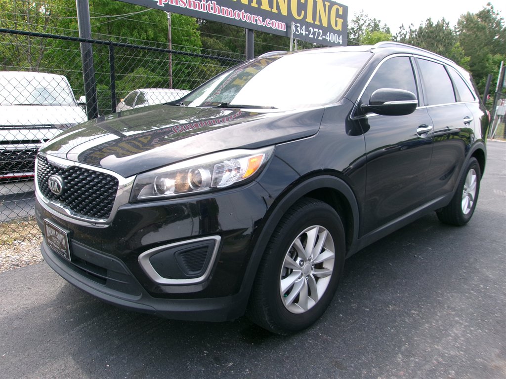 2016 Kia Sorento LX photo