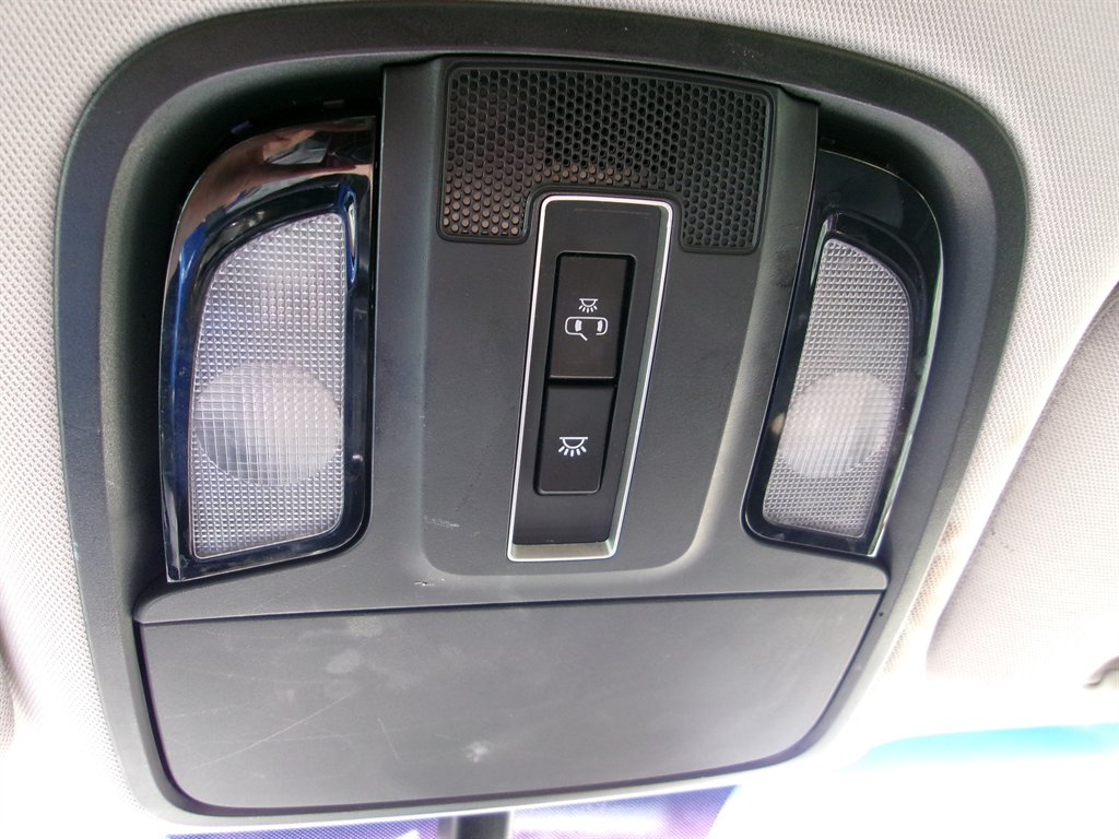 2016 Kia Sorento LX photo