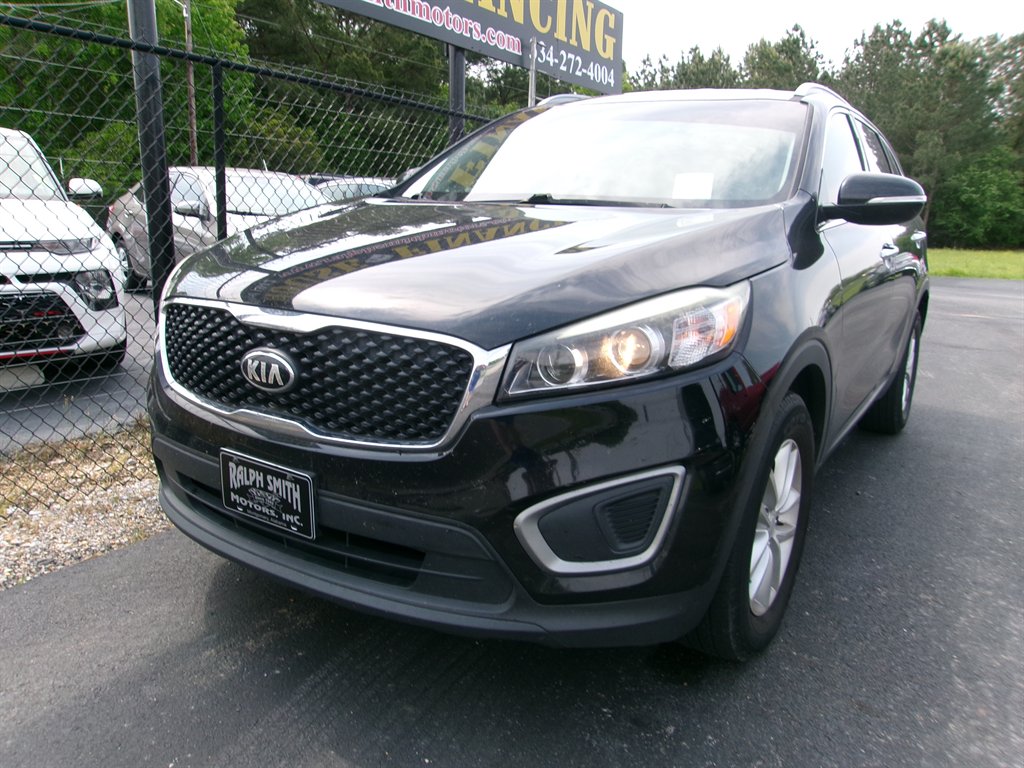 2016 Kia Sorento LX photo