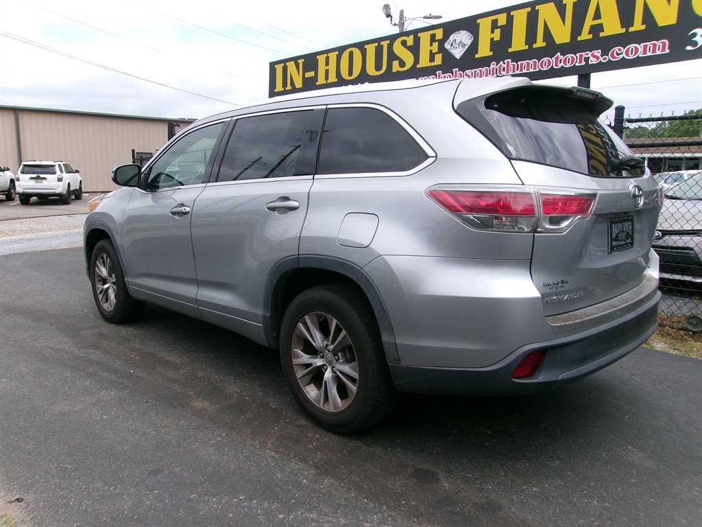 2014 Toyota Highlander XLE photo