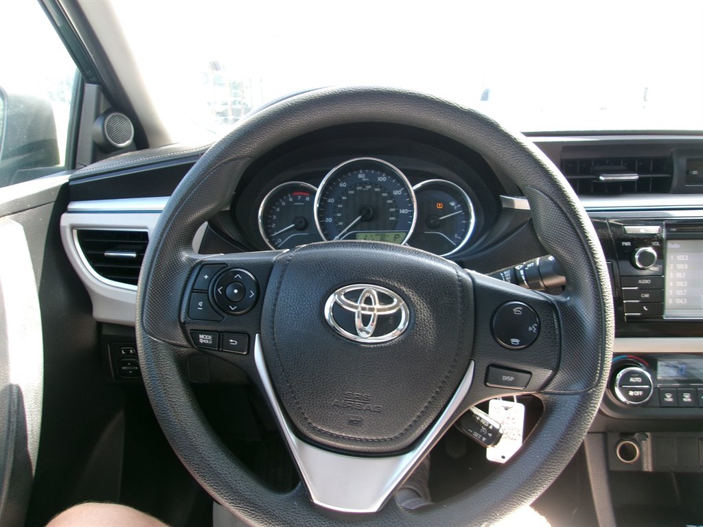 2014 Toyota Corolla - $13,995