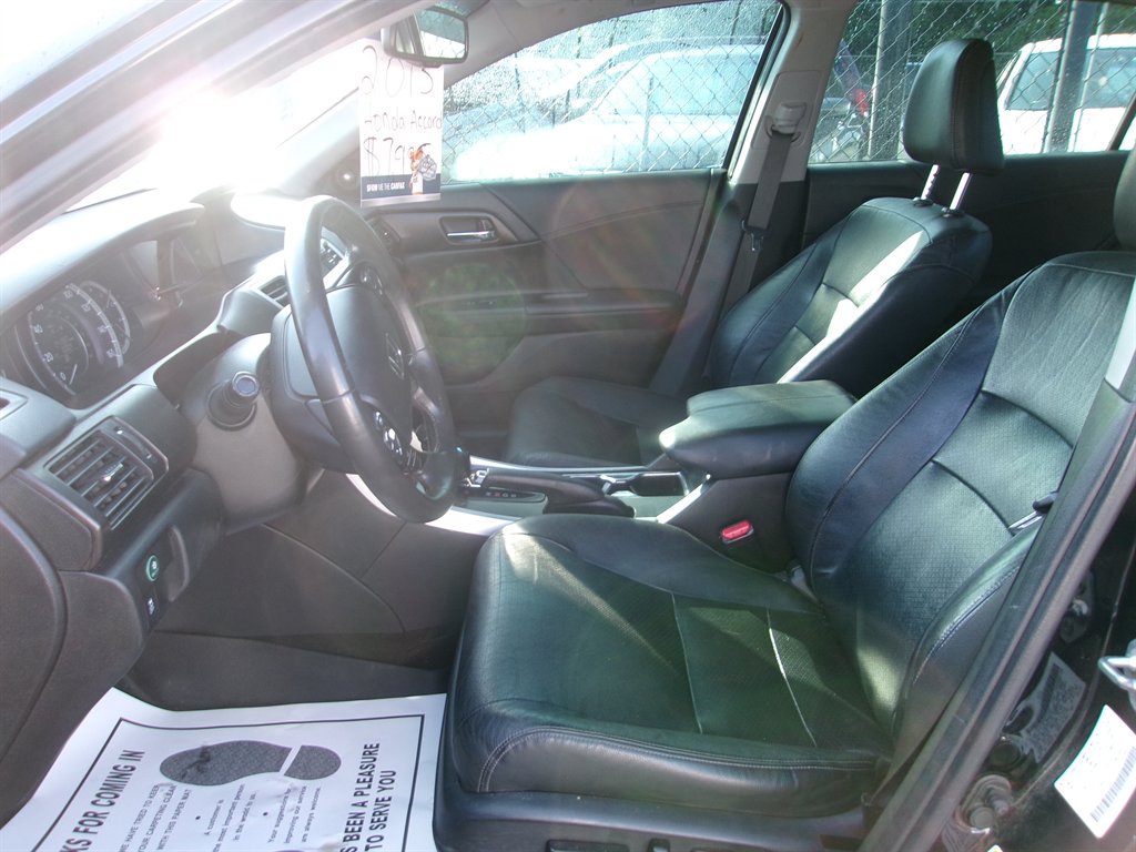 2013 Honda Accord - $7,995