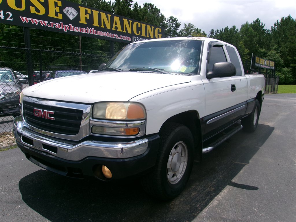 2004 GMC Sierra 1500 Work Truck photo