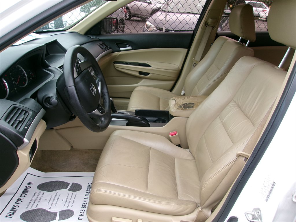 2012 Honda Accord - $11,495