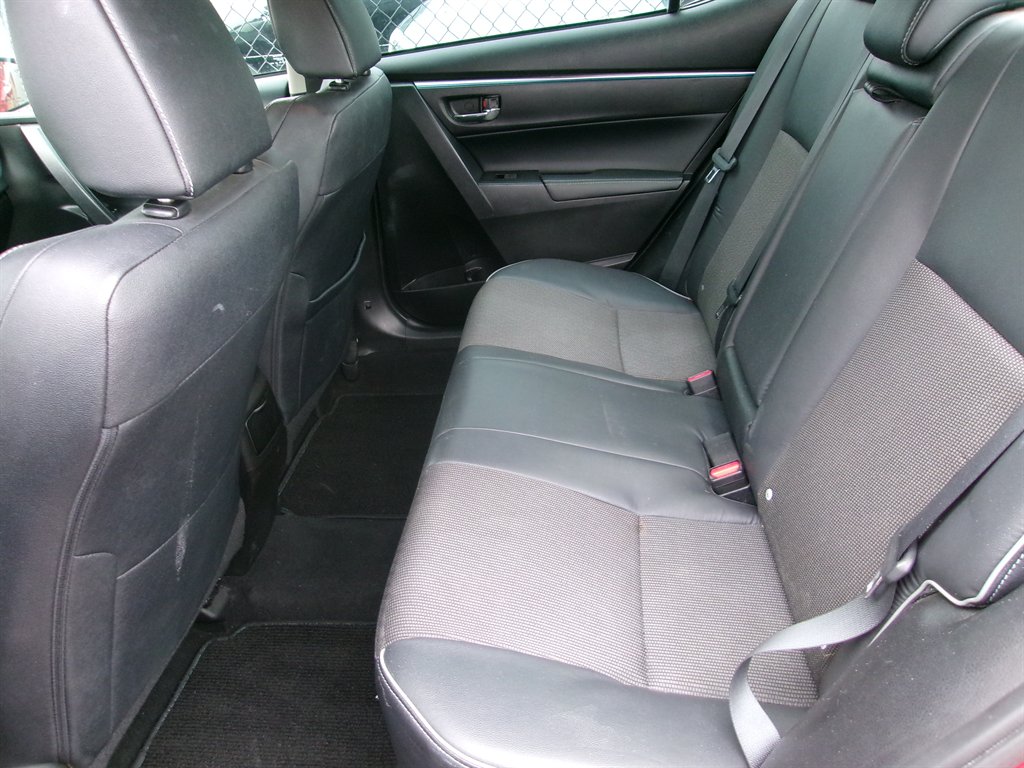 2015 Toyota Corolla - $12,495
