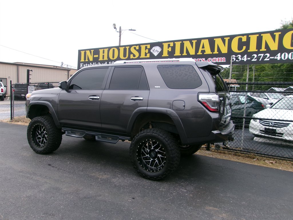 2015 Toyota 4Runner - $17,495