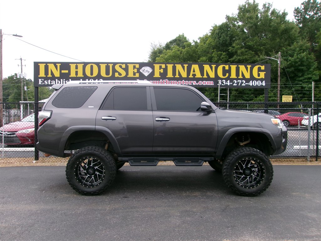 2015 Toyota 4Runner - $17,495