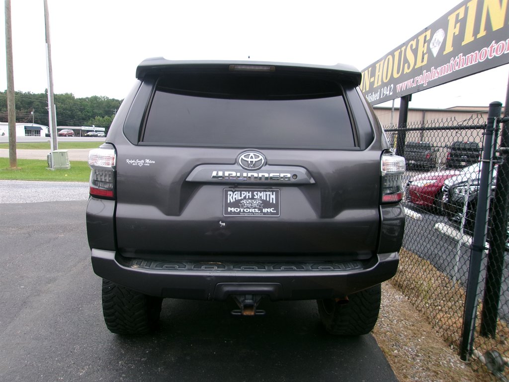 2015 Toyota 4Runner - $17,495