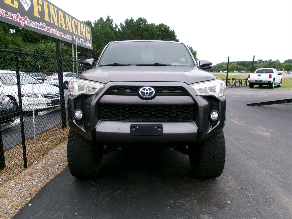 2015 Toyota 4Runner - $17,495