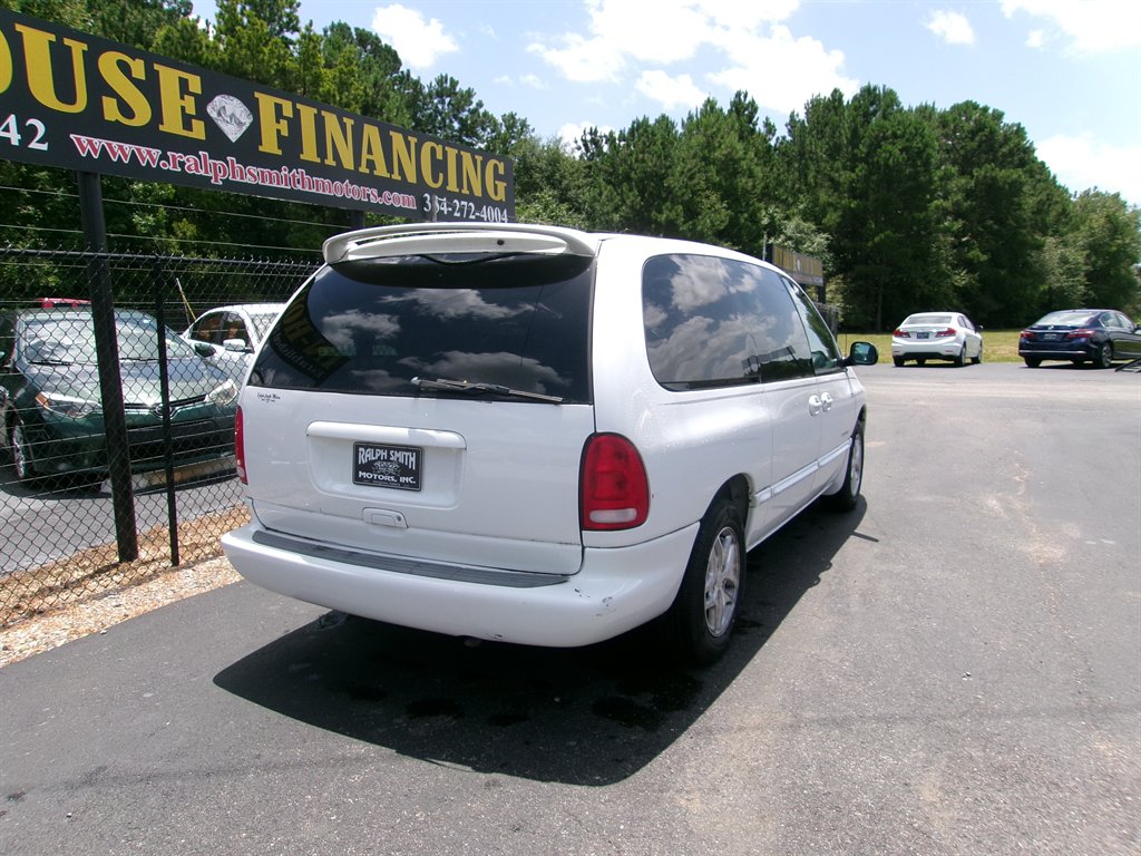2000 Dodge Grand Caravan - $6,995