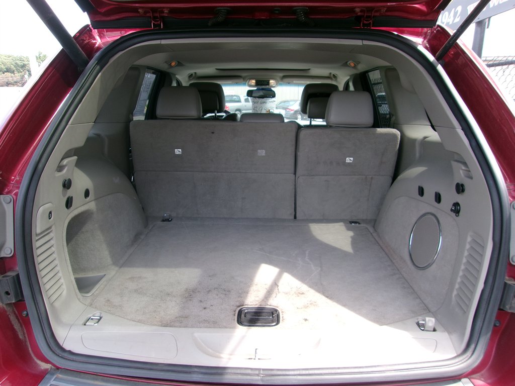 2013 Jeep Cherokee - $9,495