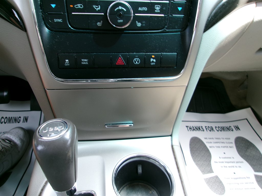2013 Jeep Cherokee - $9,495