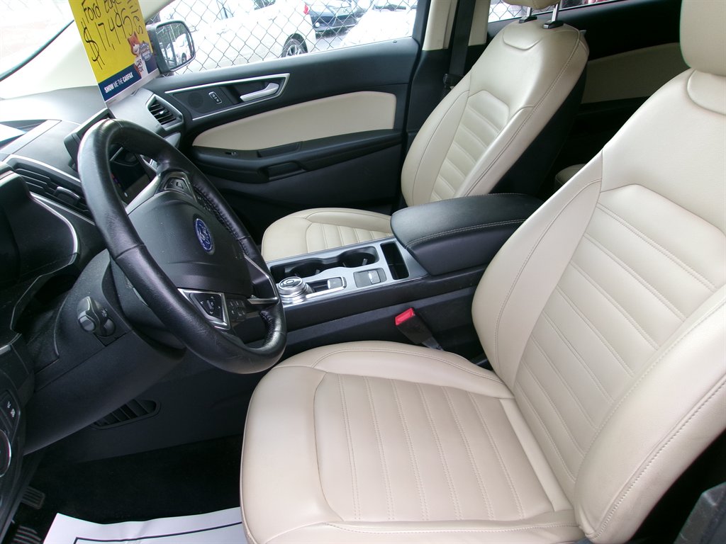 2021 Ford Edge - $17,495
