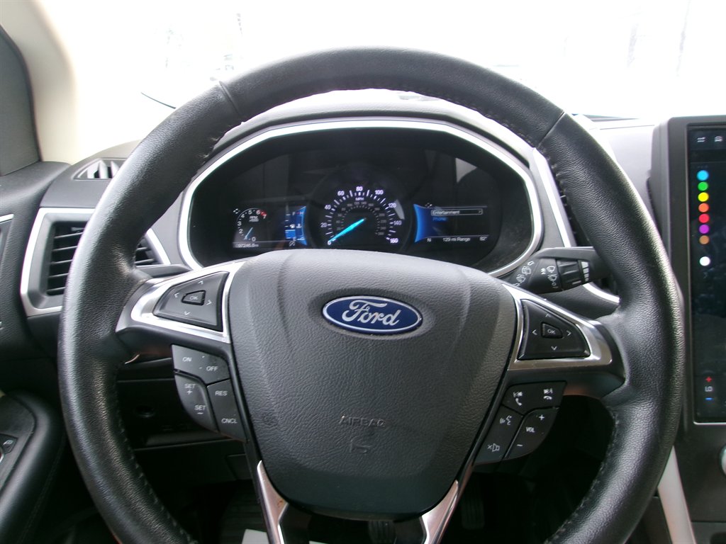 2021 Ford Edge - $17,495