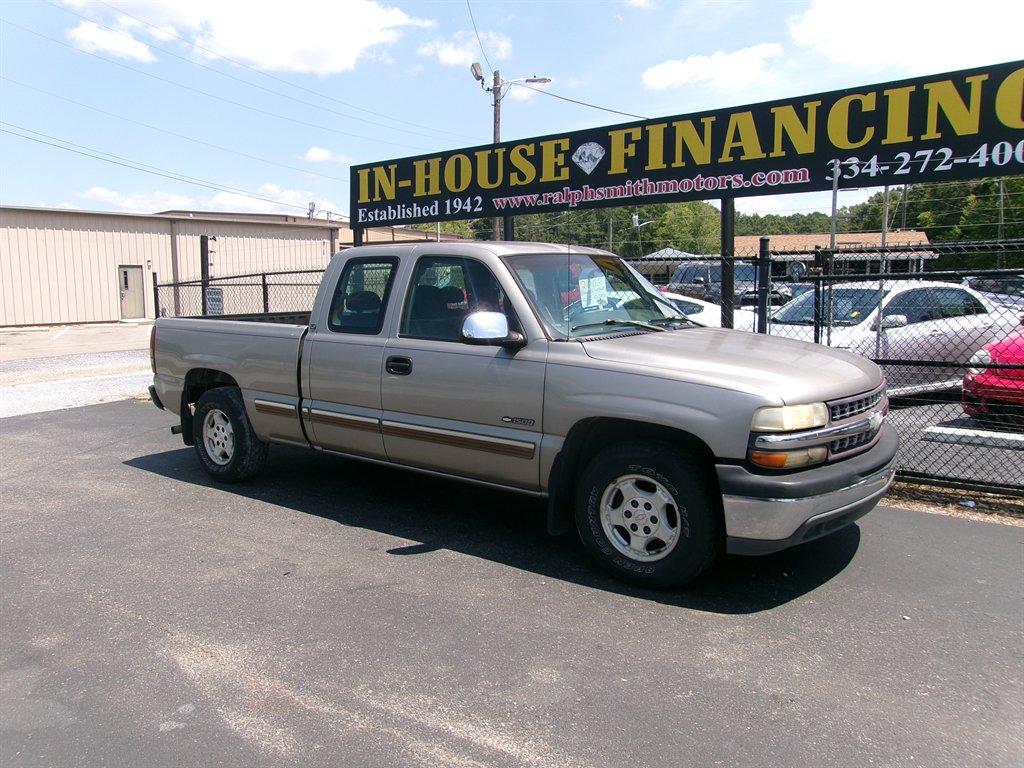 2002 Chevrolet Silverado - $5,995