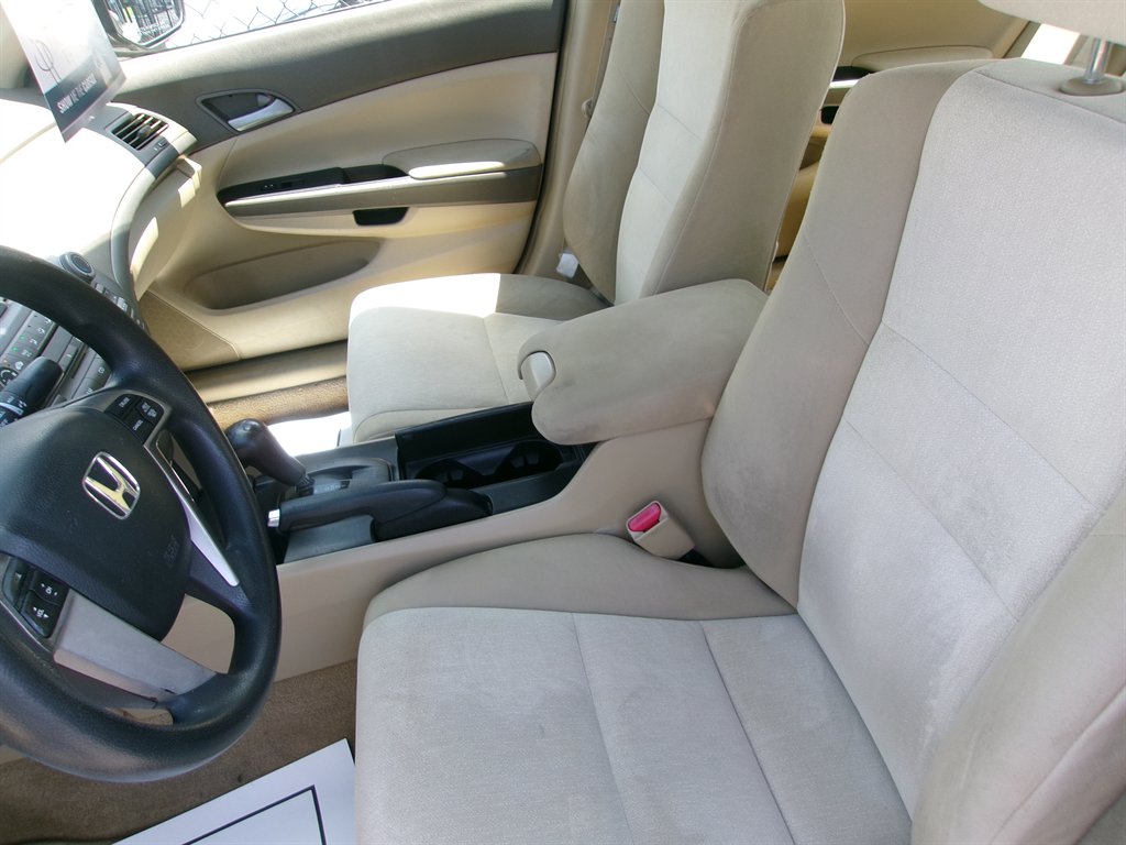2008 Honda Accord - $9,995