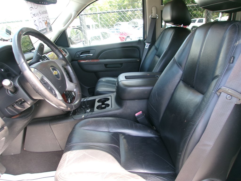 2011 Chevrolet Silverado - $15,995