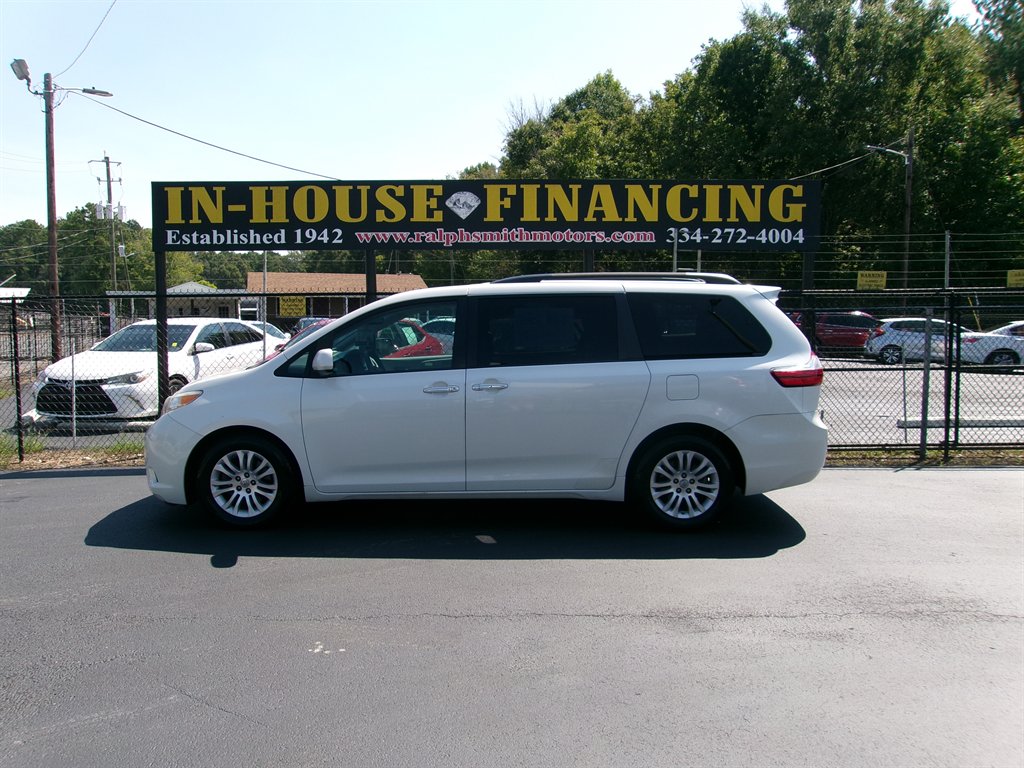 2017 Toyota Sienna