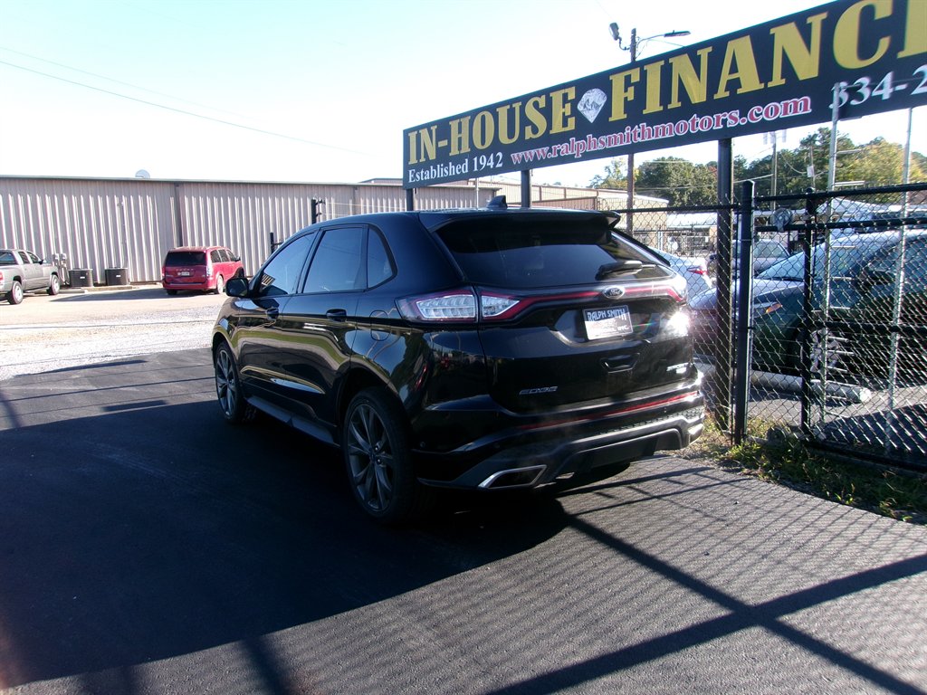2016 Ford Edge - $13,995