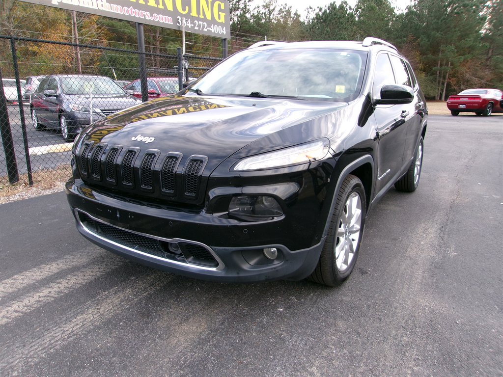 2015 Jeep Cherokee - $10,995