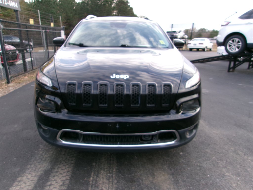 2015 Jeep Cherokee - $10,995