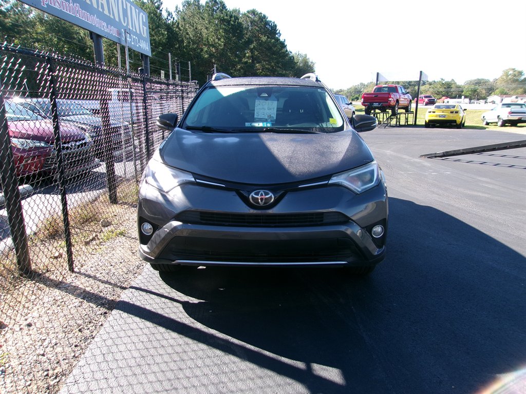 2017 Toyota RAV4 - $13,995