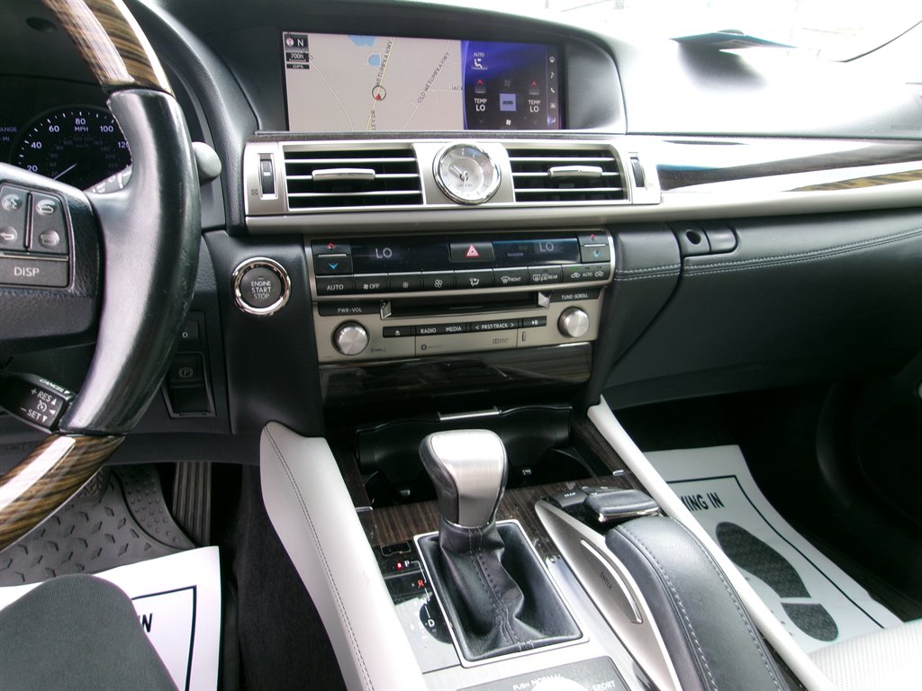 2016 Lexus LS - $22,495