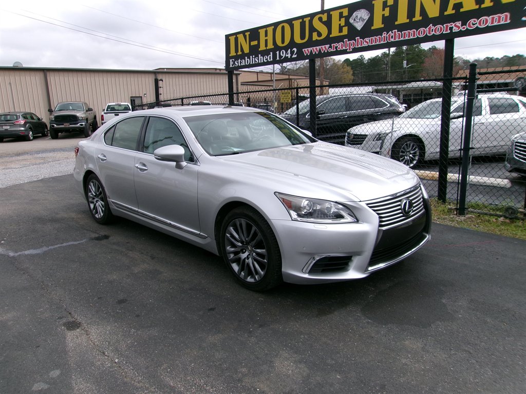 2016 Lexus LS - $22,495