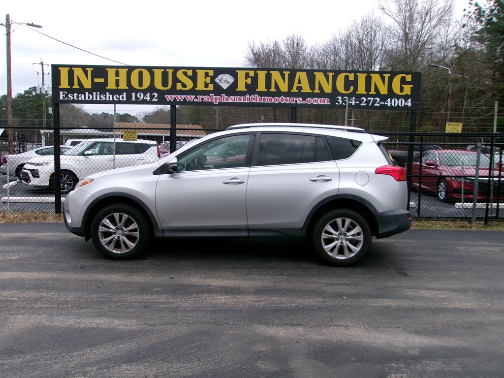 2015 Toyota RAV4 - $14,995