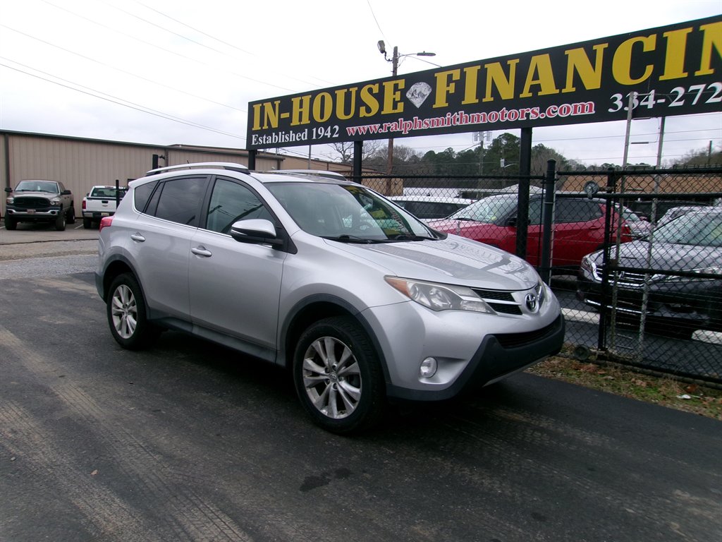 2015 Toyota RAV4 - $14,995