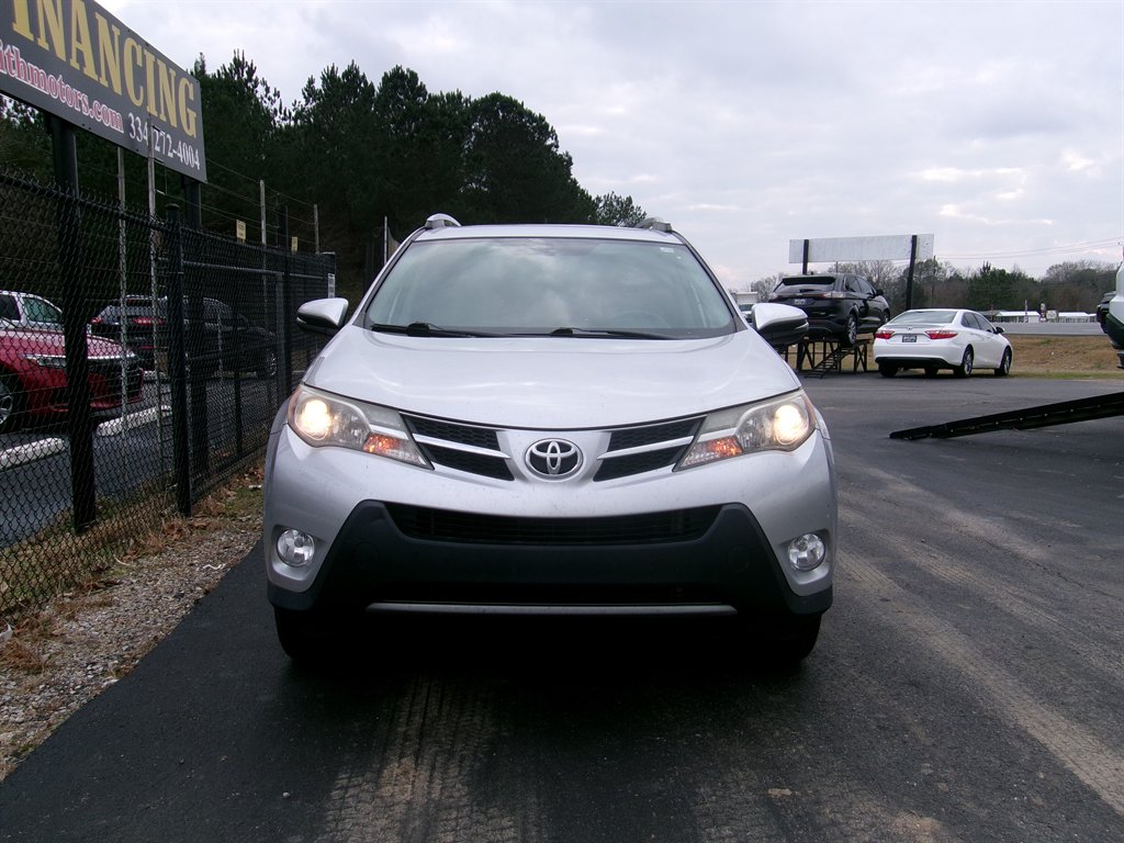 2015 Toyota RAV4 - $14,995